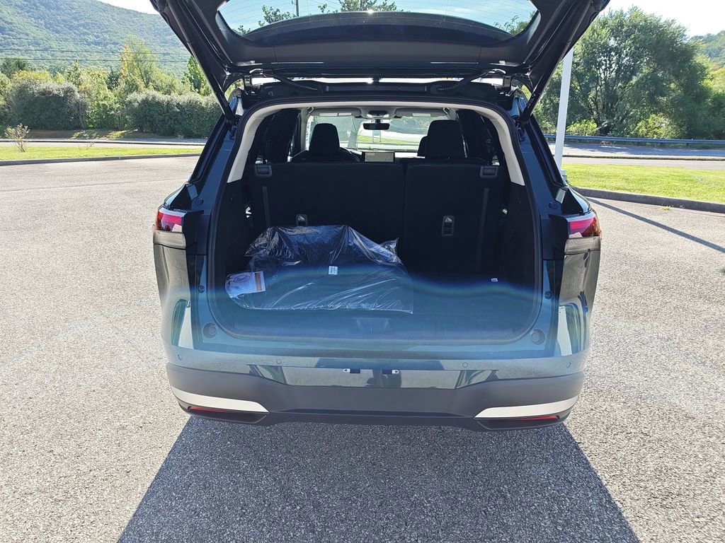 New 2026 INFINITI QX60 Luxe w/ Cargo Package image 11