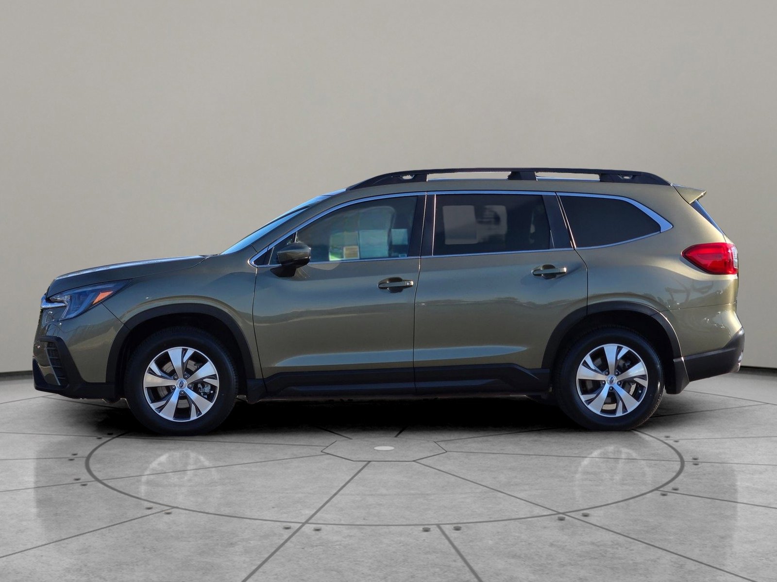 Used 2024 Subaru Ascent Premium w/ Convenience Package image 7