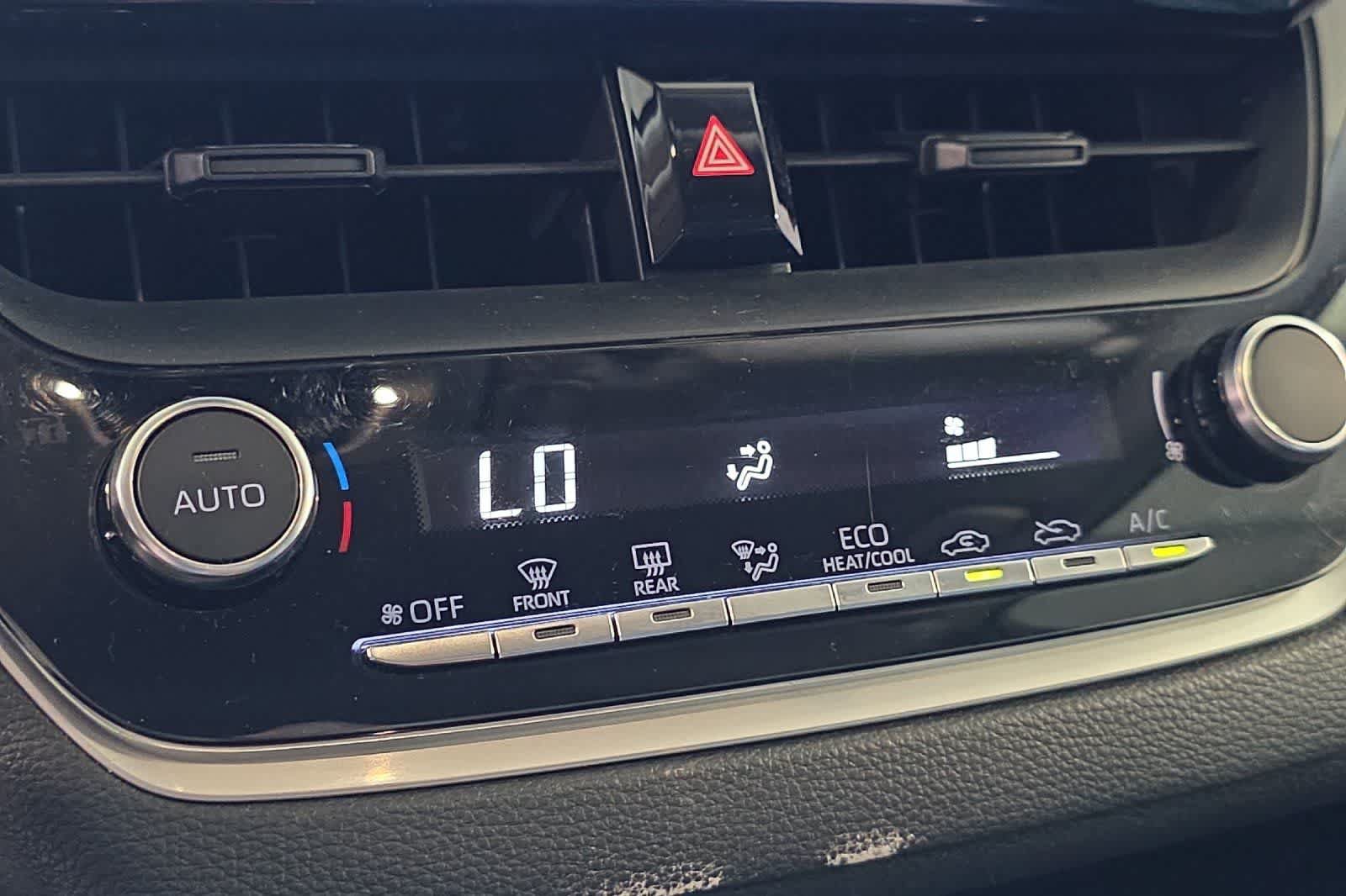 Used 2024 Toyota Corolla LE FWD image 21