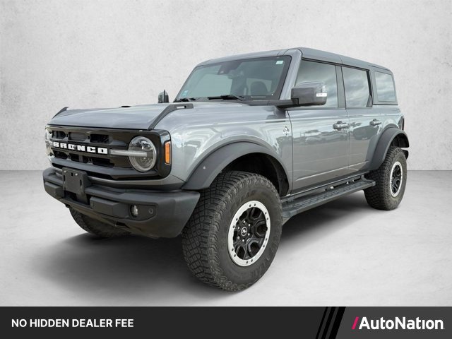 Used 2023 Ford Bronco Outer Banks w/ Sasquatch Package AWD/4WD image 1