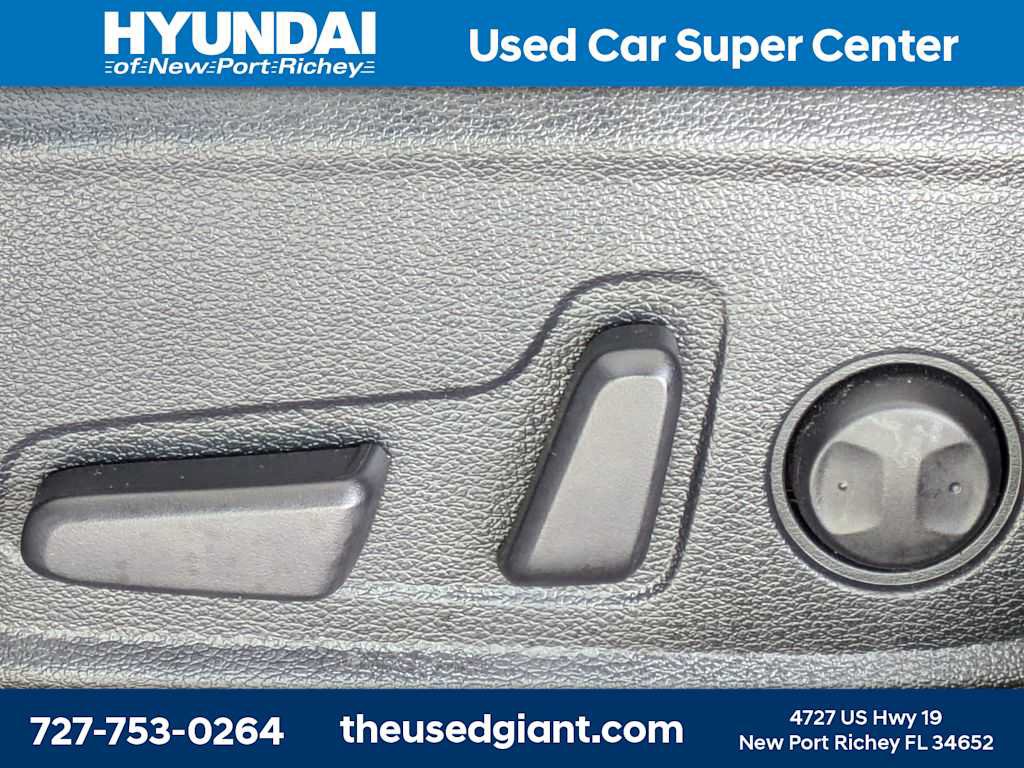 Used 2023 Kia Seltos EX AWD/4WD image 22
