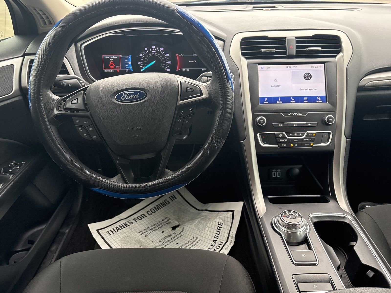 Used 2020 Ford Fusion SE FWD image 11