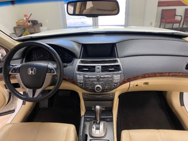 Used 2010 Honda Crosstour EX-L image 21