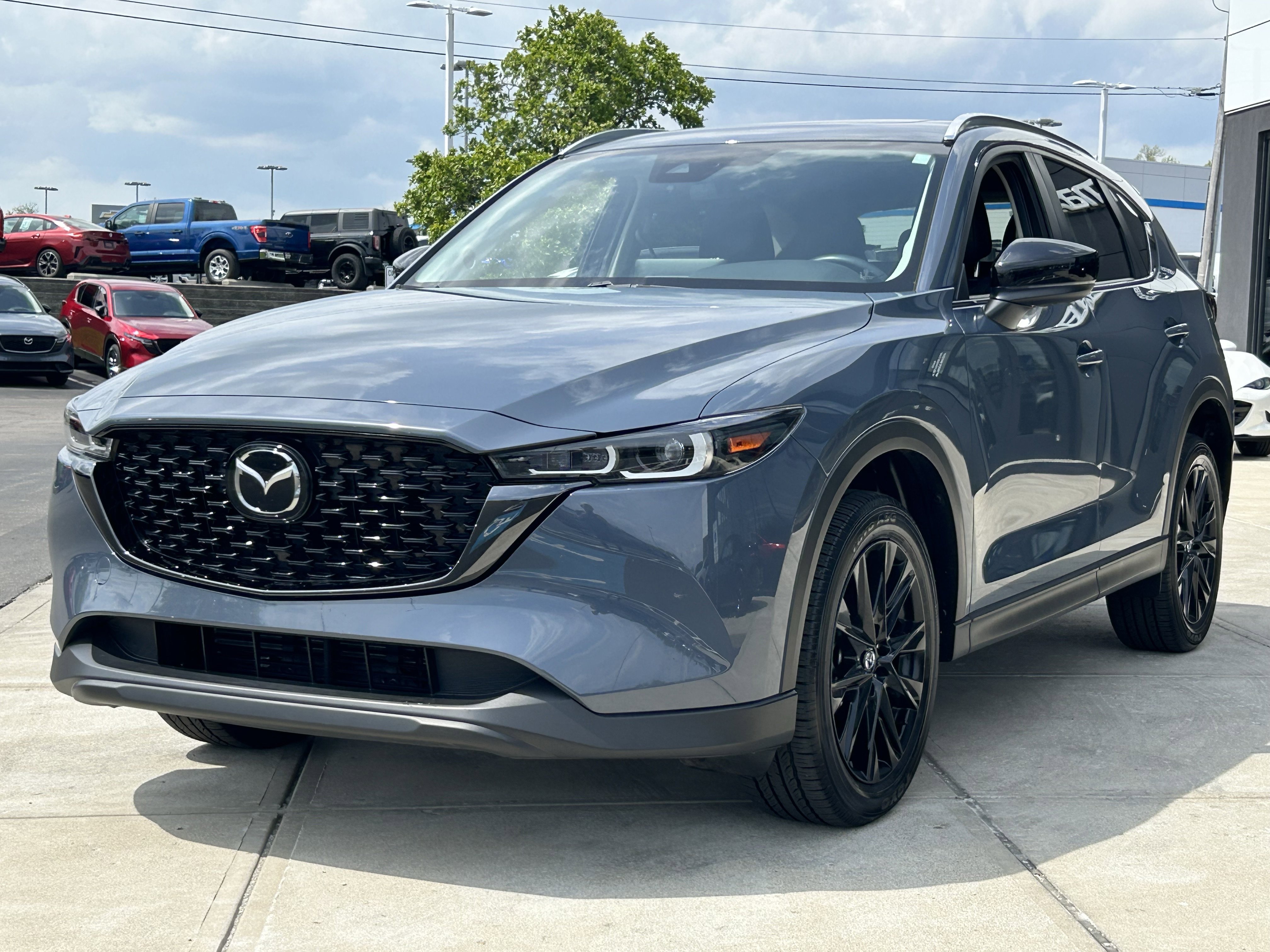 Used 2023 MAZDA CX-5 Carbon Edition image 3