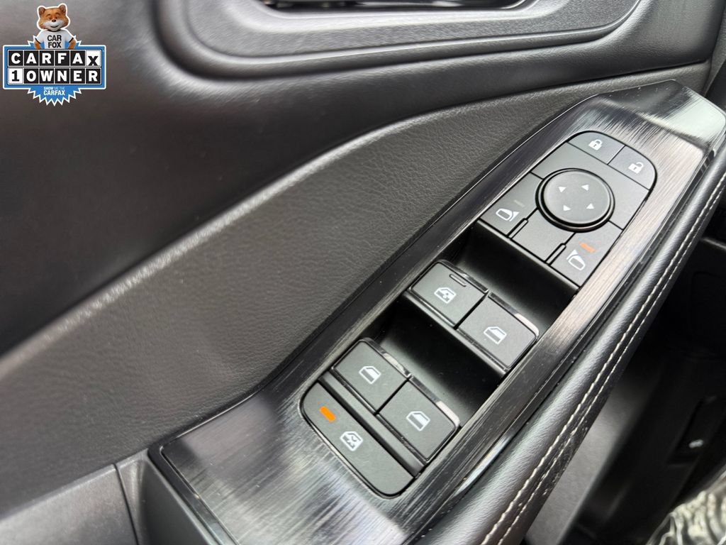 Certified 2026 Nissan Rogue SV AWD/4WD image 28