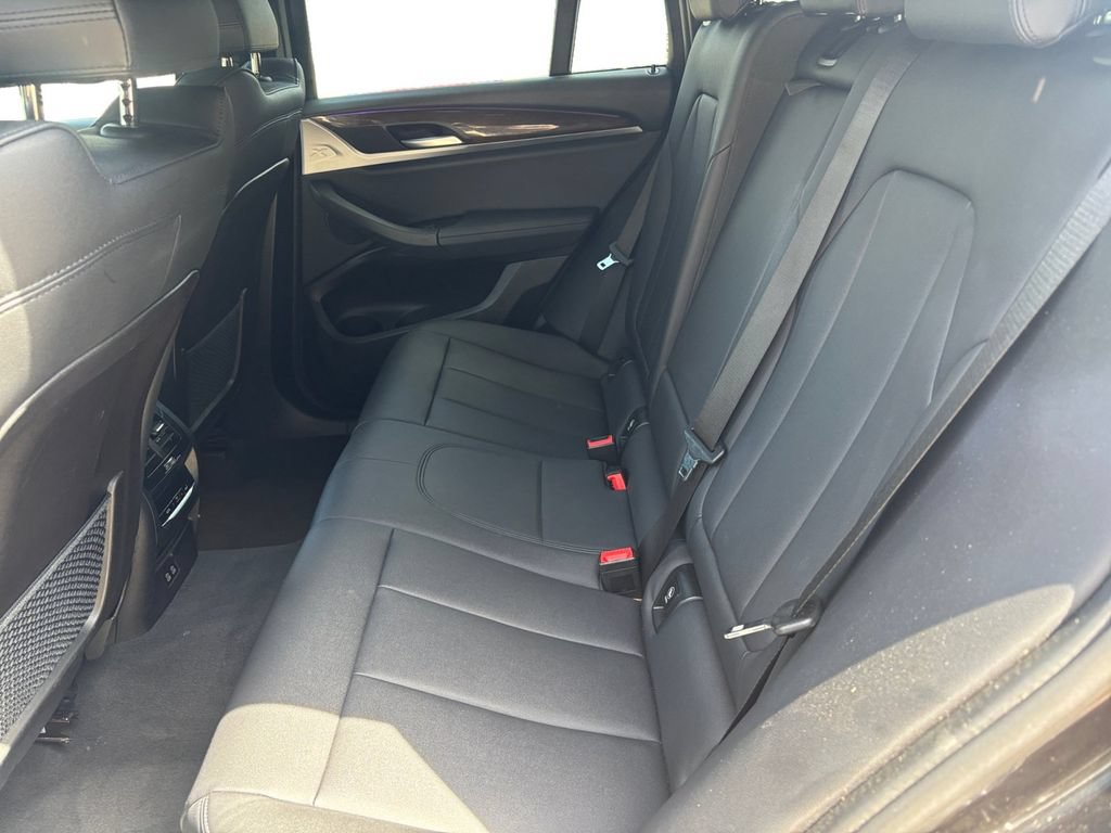 Used 2021 BMW X4 xDrive30i AWD/4WD image 14