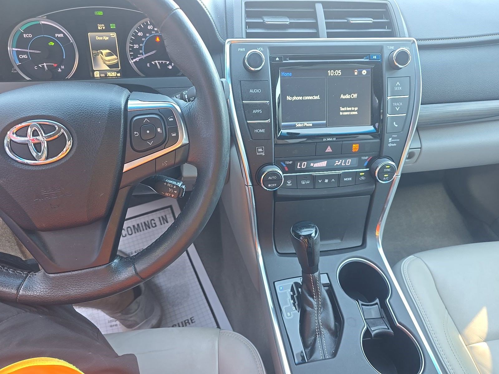 Used 2017 Toyota Camry XLE FWD image 13
