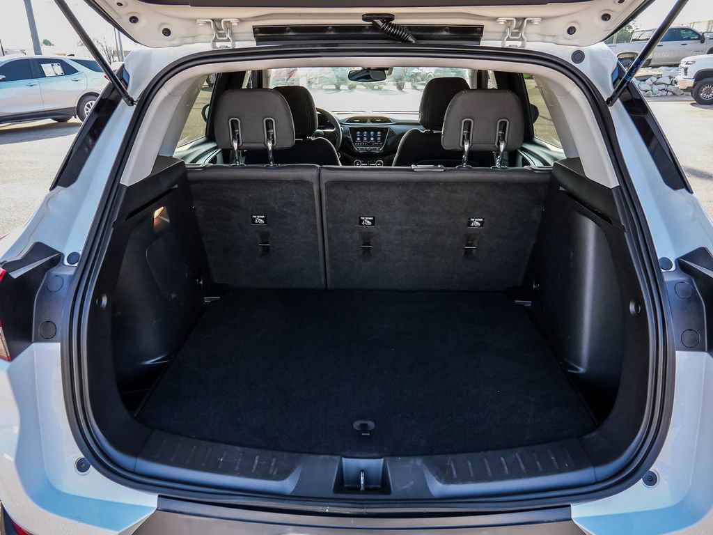 Used 2022 Chevrolet TrailBlazer LT w/ Convenience Package FWD image 68