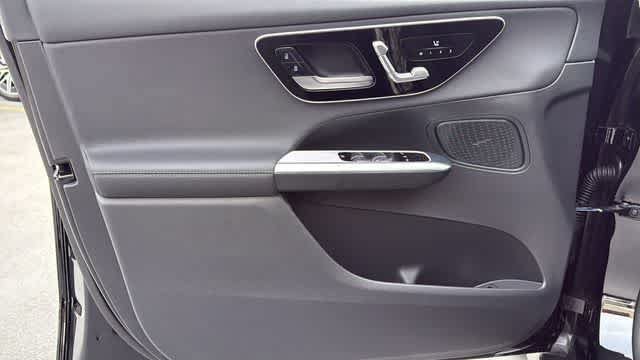 Certified 2026 Mercedes-Benz GLC 300 4MATIC image 11