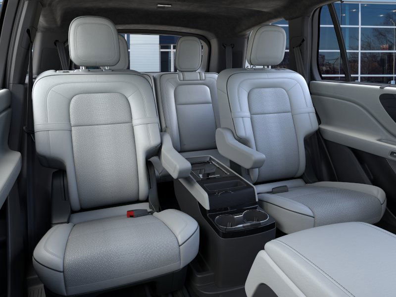 New 2026 Lincoln Aviator Black Label image 11