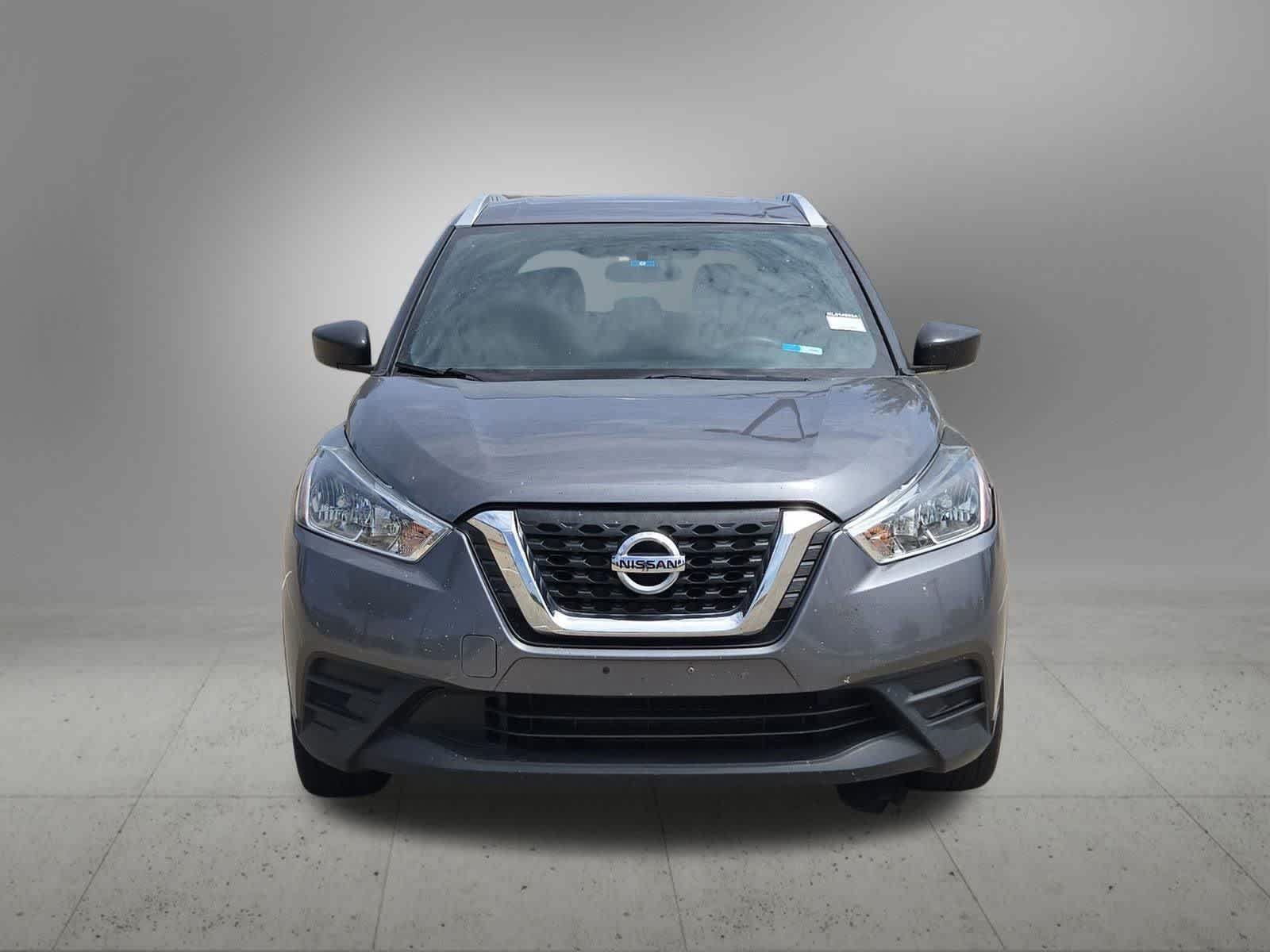 Used 2019 Nissan Kicks S FWD image 9