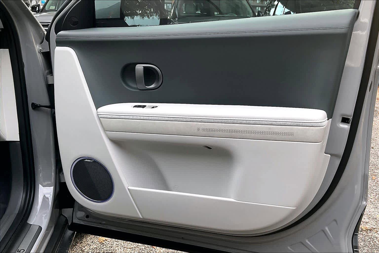 Certified 2026 Hyundai Ioniq 5 Limited RWD image 22