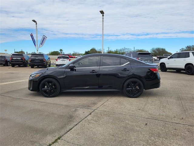 Used 2024 Nissan Sentra SR image 2