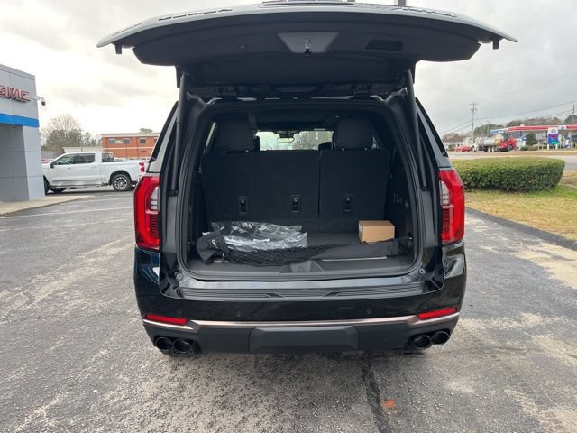 New 2025 GMC Yukon AT4 Ultimate AWD/4WD image 25