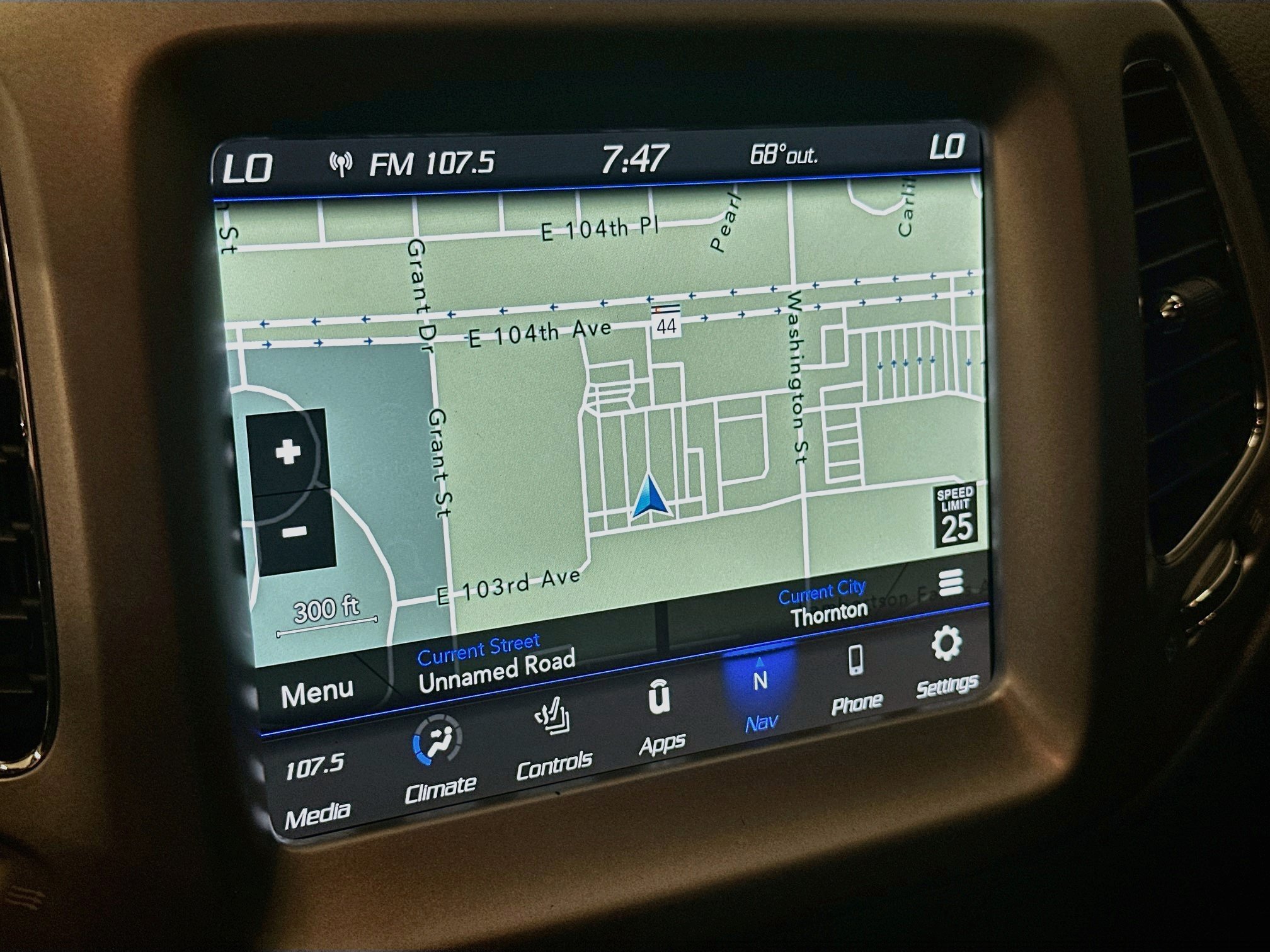 Used 2021 Jeep Compass Latitude AWD/4WD image 22