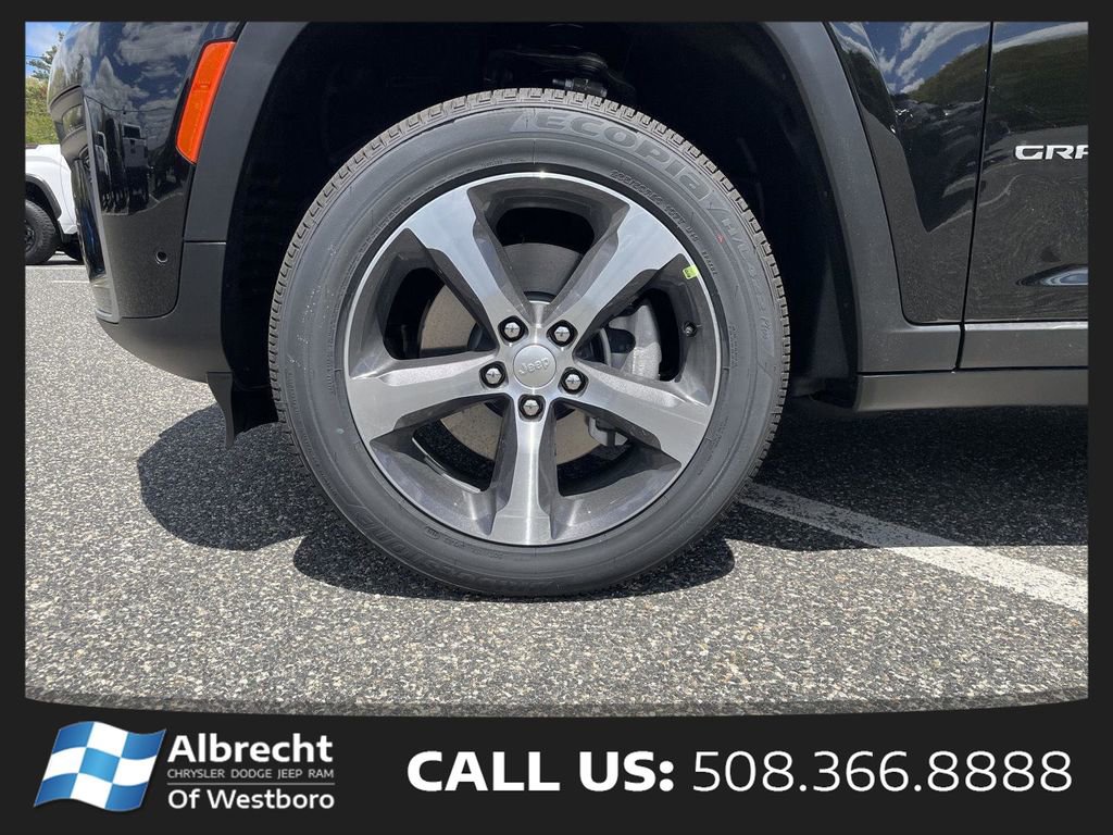 New 2026 Jeep Grand Cherokee L Limited AWD/4WD image 25