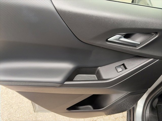 Used 2025 Chevrolet Equinox LT image 12