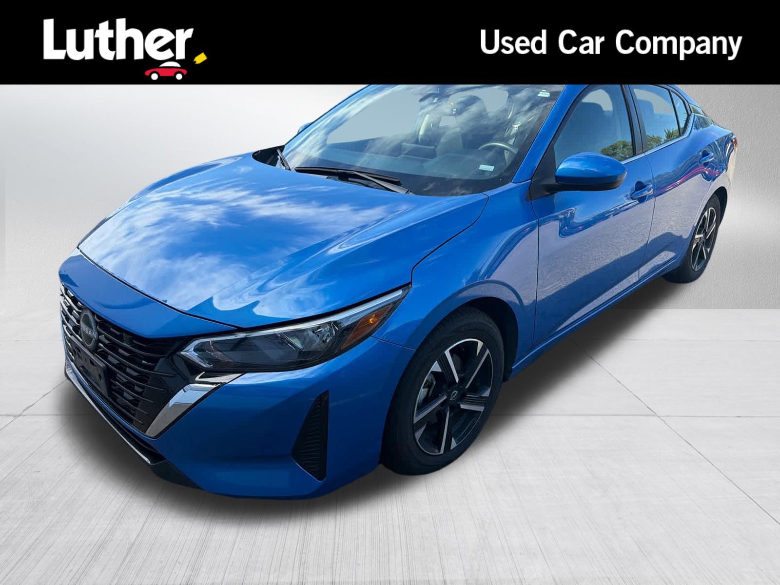 Used 2025 Nissan Sentra SV FWD image 1