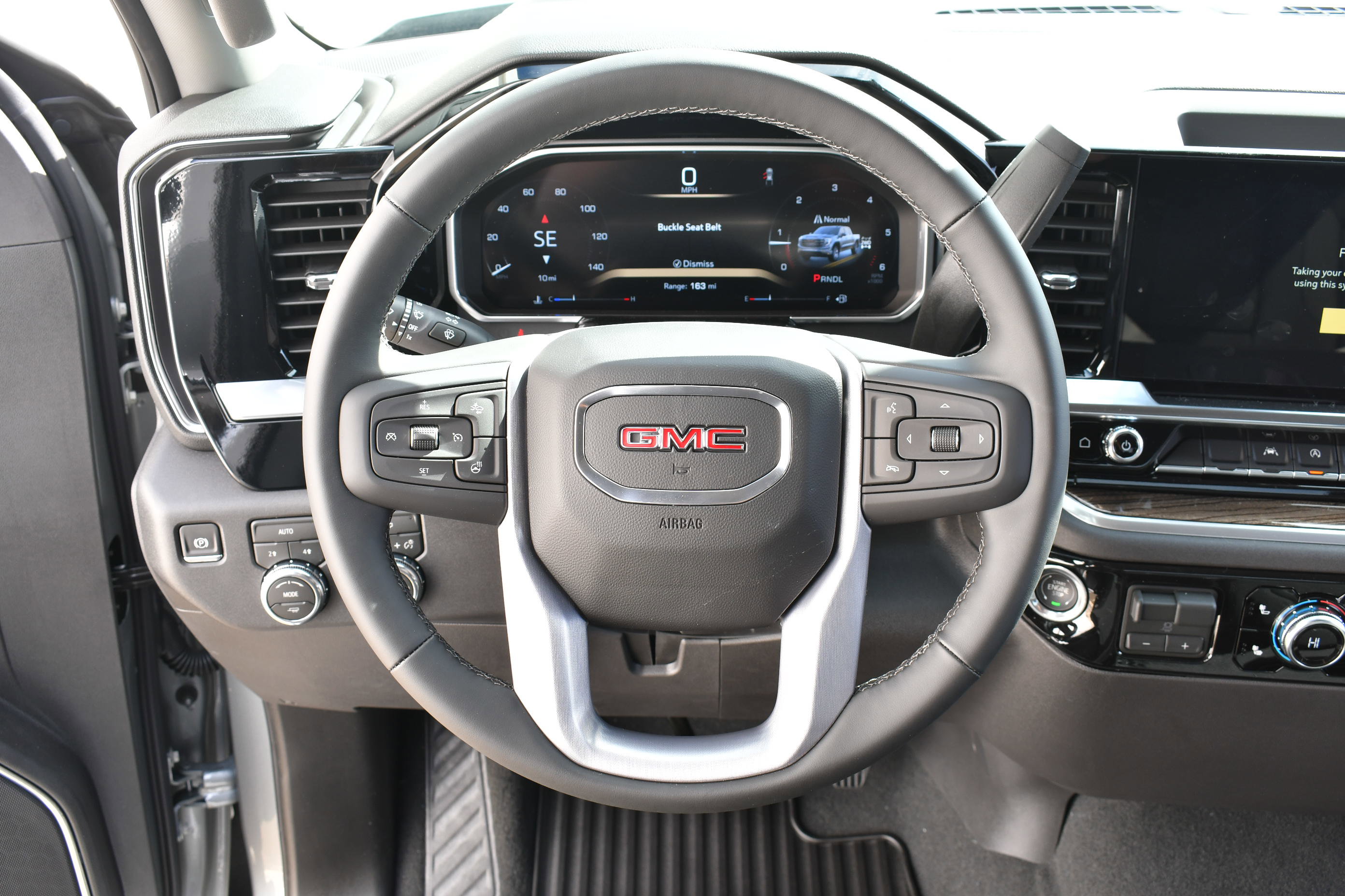 New 2026 GMC Sierra 1500 Elevation image 14