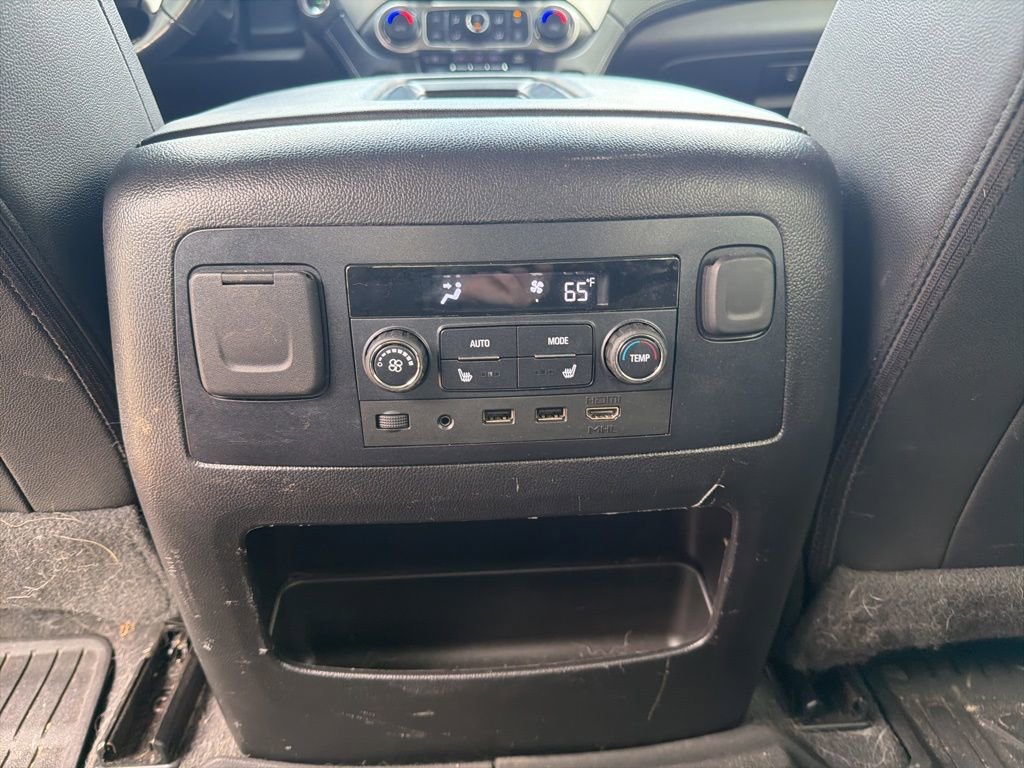 Used 2019 Chevrolet Tahoe Premier AWD/4WD image 13