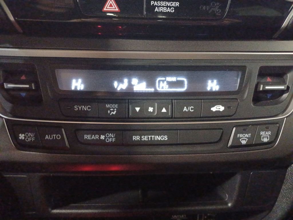 Used 2021 Honda Passport Sport image 16