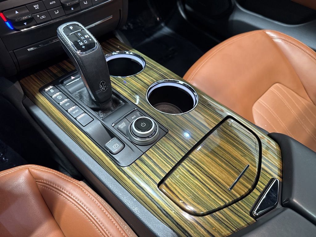 Used 2021 Maserati Ghibli S GranLusso AWD/4WD image 22