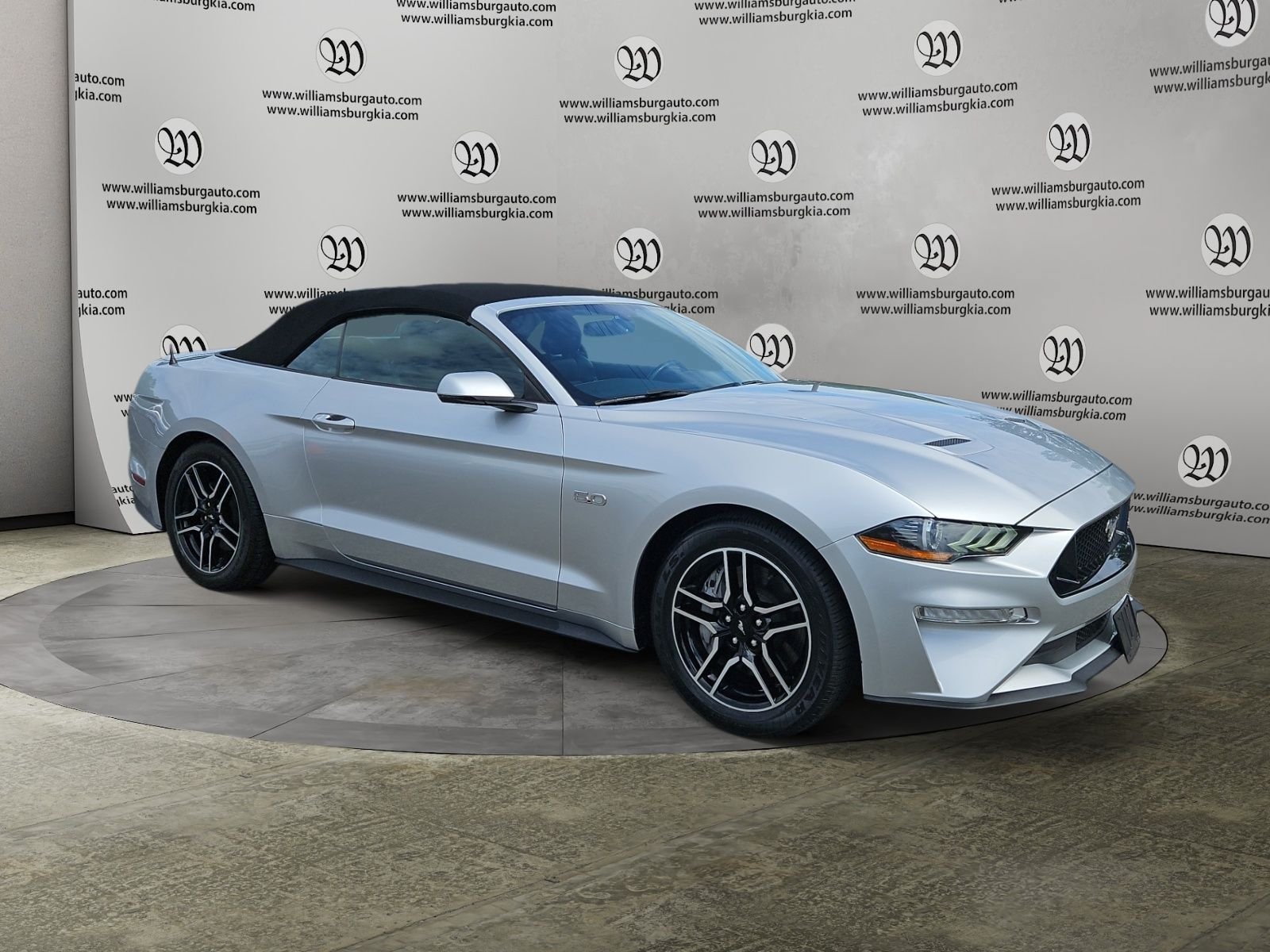 Used 2019 Ford Mustang GT Premium w/ Equipment Group 401A RWD image 7