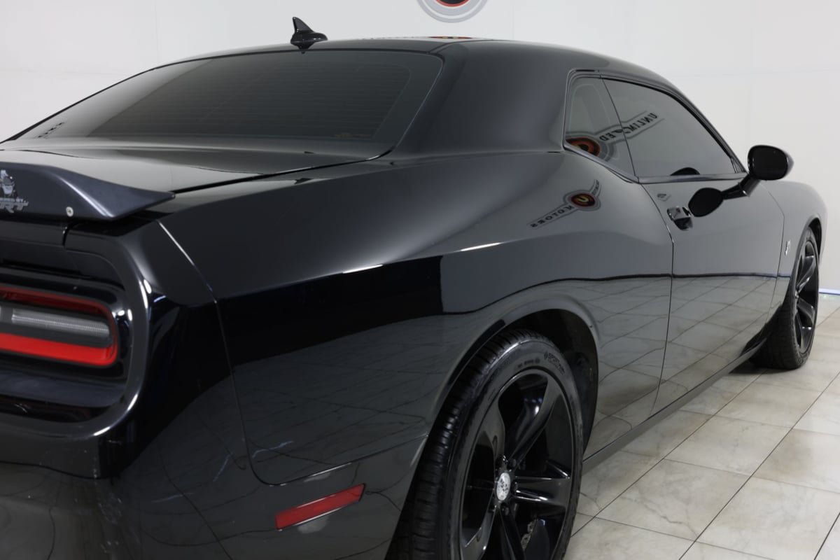 Used 2015 Dodge Challenger R/T Scat Pack RWD image 40