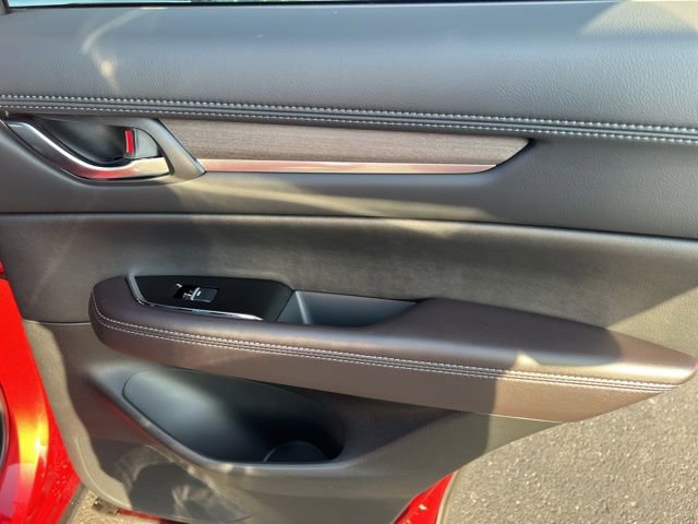 New 2025 MAZDA CX-5 Signature image 31