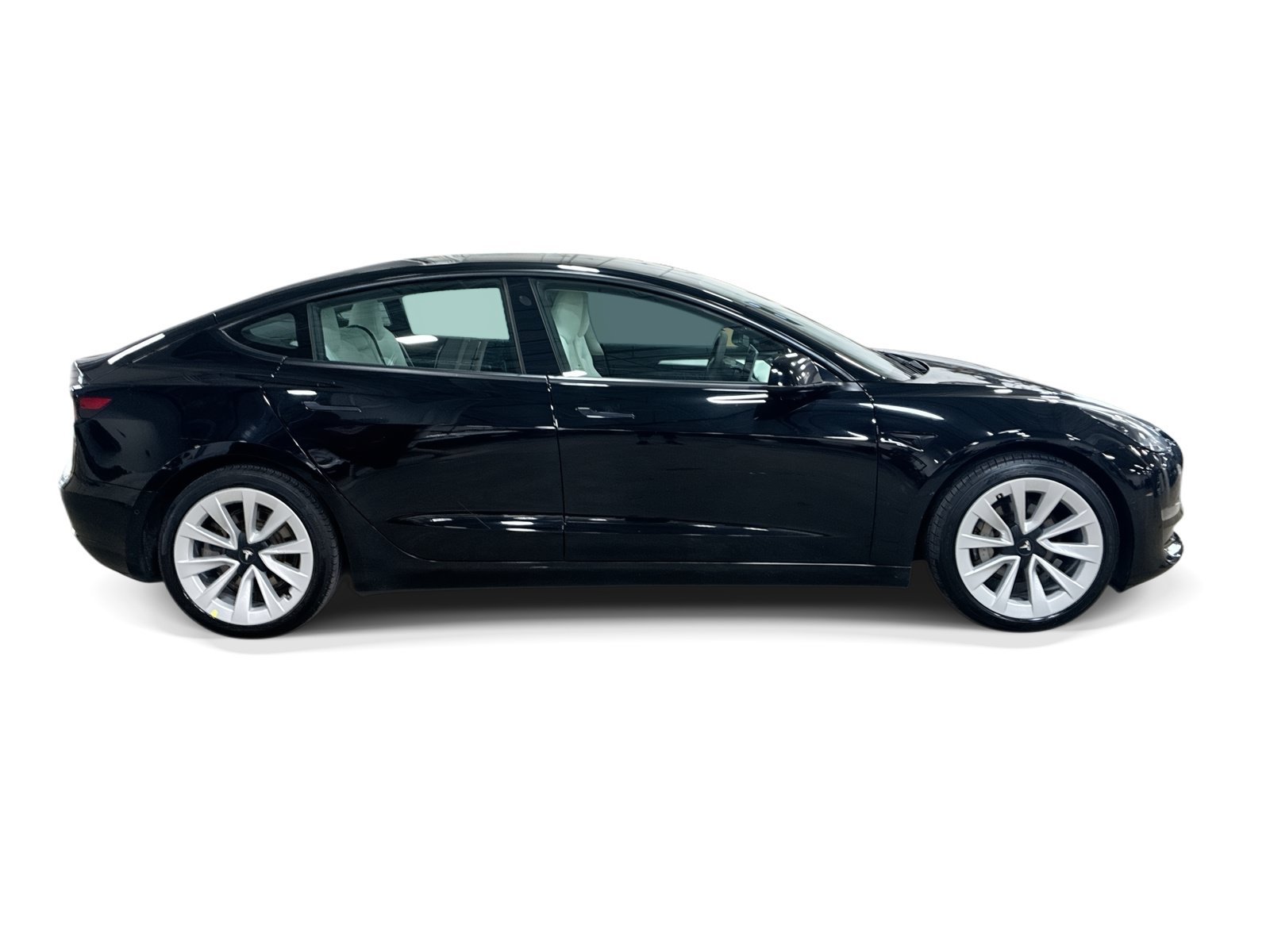 Certified 2022 Tesla Model 3 Long Range AWD/4WD image 7