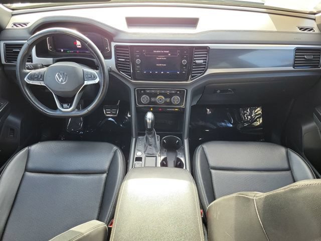 Used 2020 Volkswagen Atlas Cross Sport SEL R-Line FWD image 13