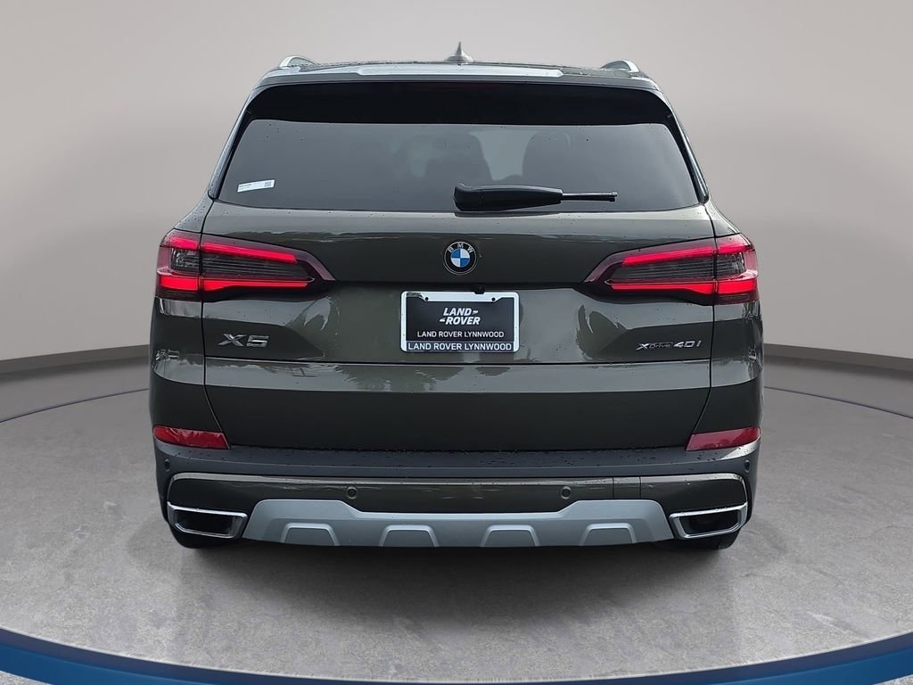 Used 2021 BMW X5 xDrive40i w/ Premium Package image 7