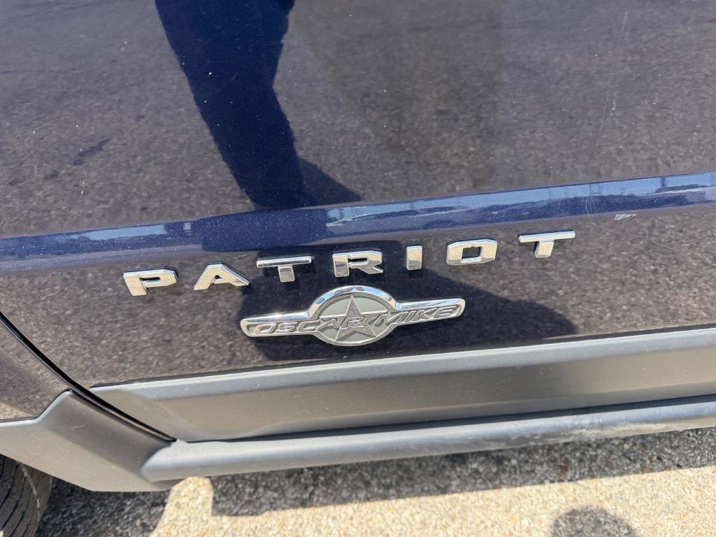 Used 2013 Jeep Patriot Latitude w/ Freedom Edition Pkg AWD/4WD image 8