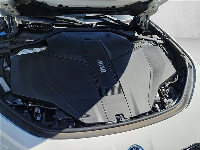 New 2026 BMW i7 xDrive60 AWD/4WD image 17