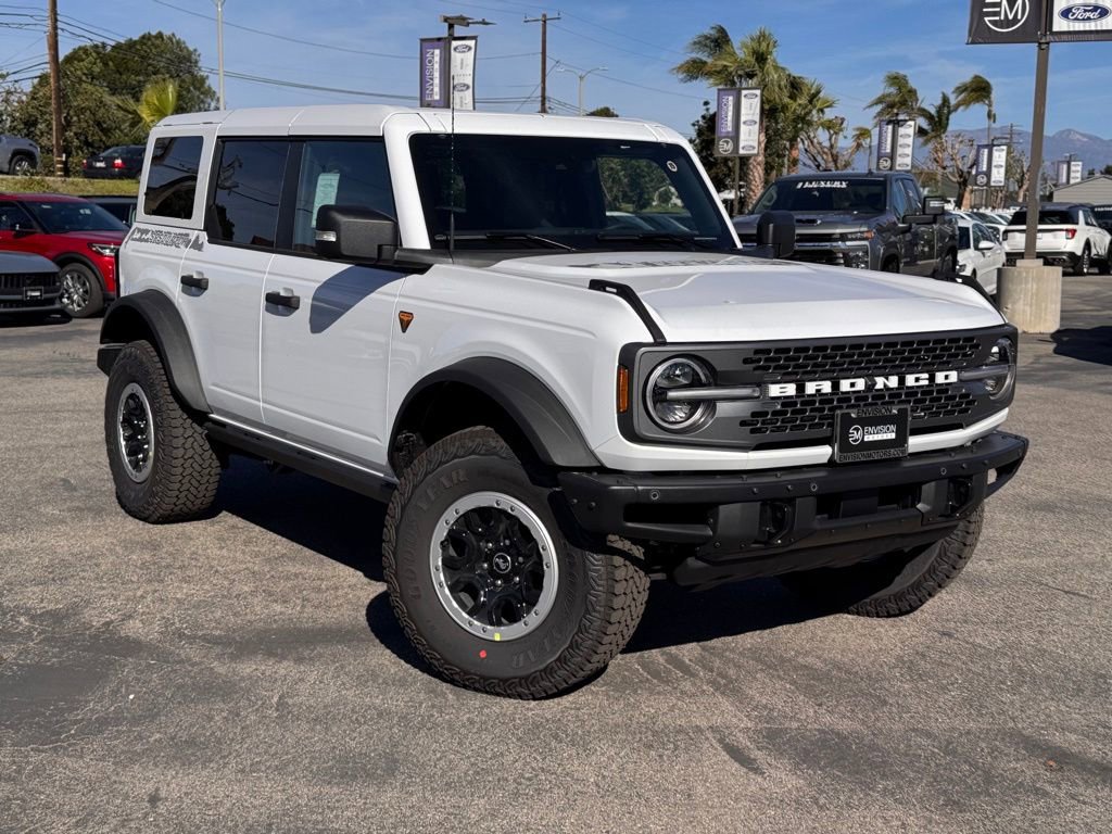 New 2025 Ford Bronco Badlands image 2