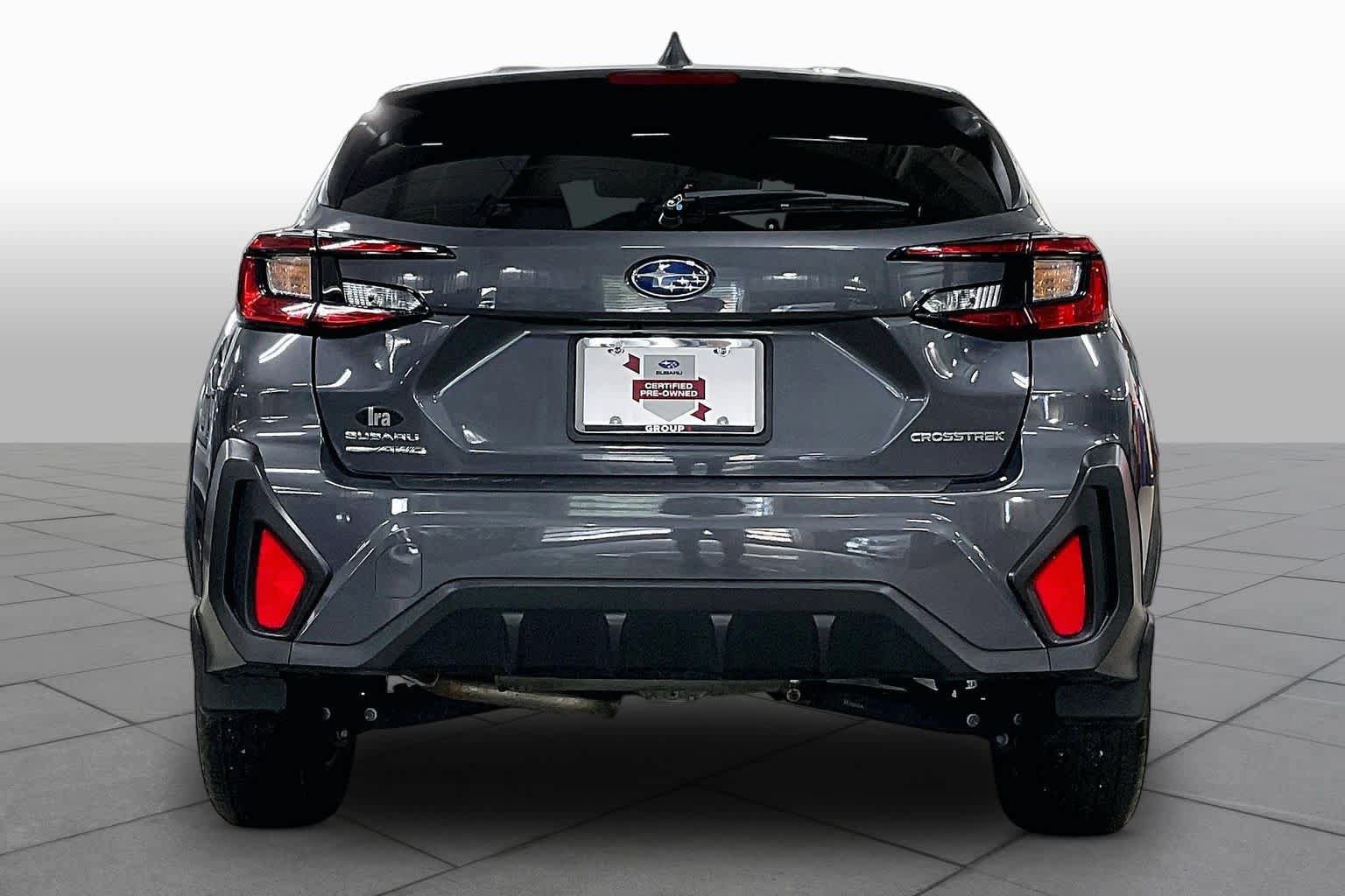 Used 2024 Subaru Crosstrek 2.0i AWD/4WD image 4