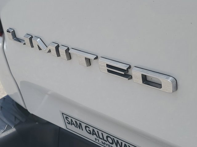 Used 2022 RAM 1500 Limited image 11