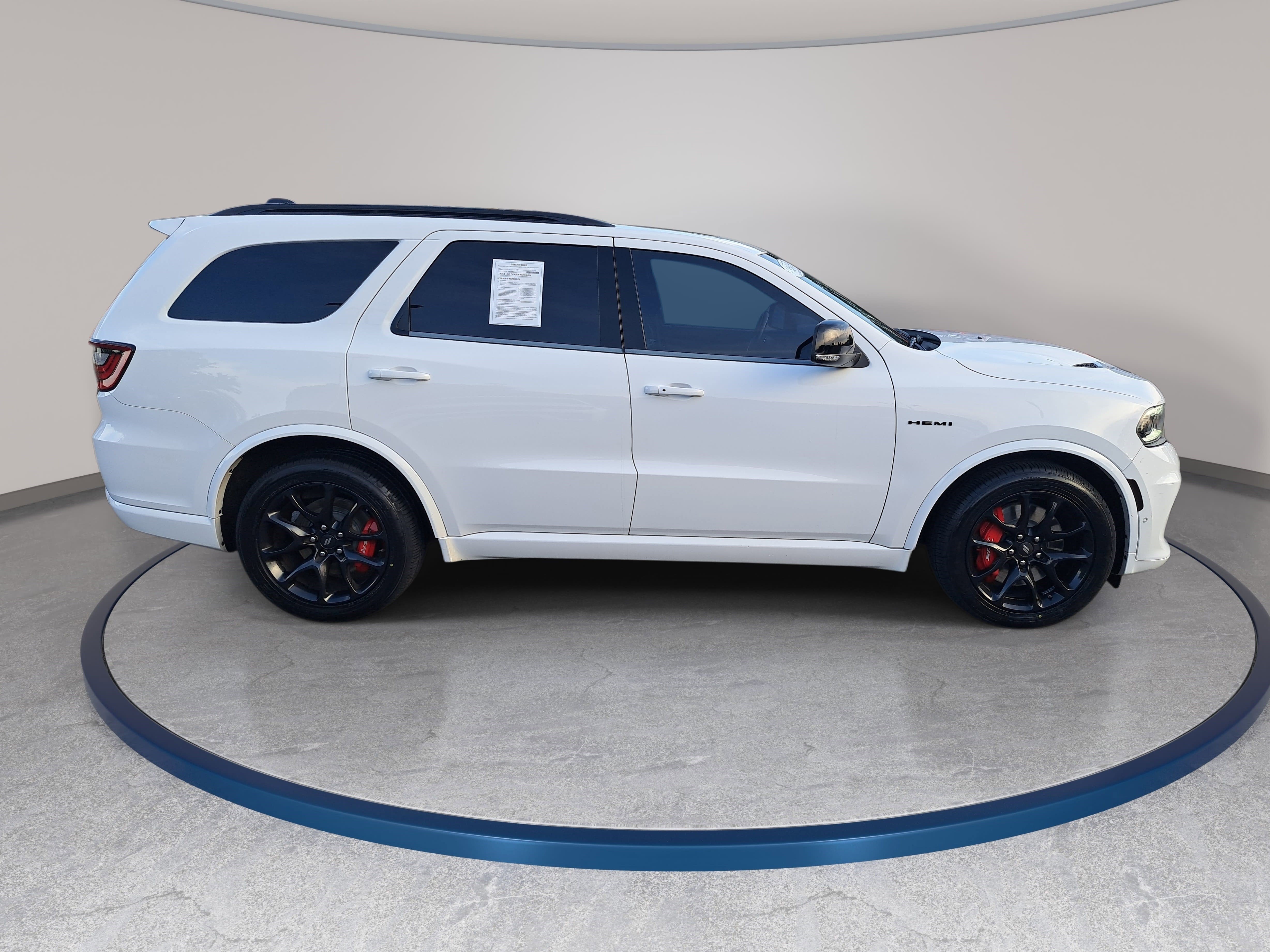 Used 2023 Dodge Durango R/T w/ Tow 'N Go Package AWD/4WD image 4