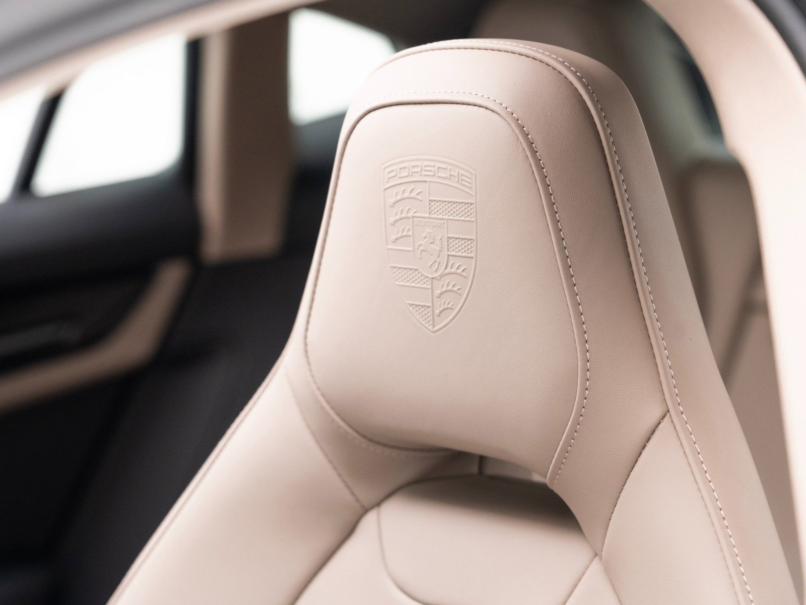 New 2026 Porsche Panamera 4 AWD/4WD image 18