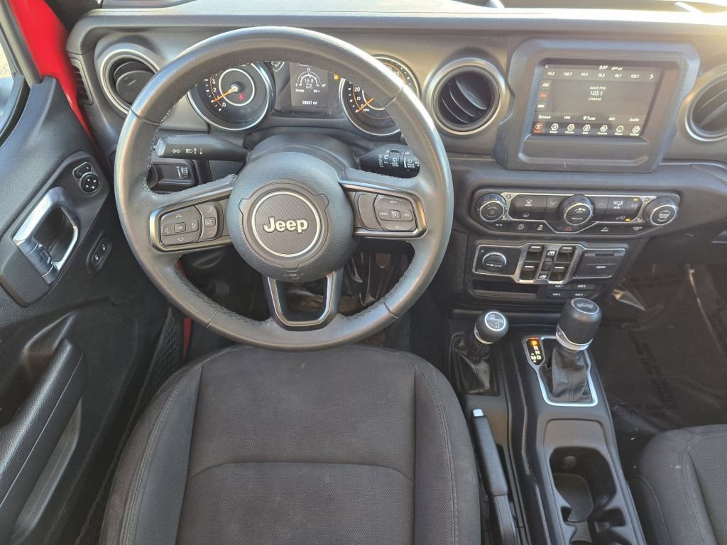 Used 2023 Jeep Wrangler Sport S image 33