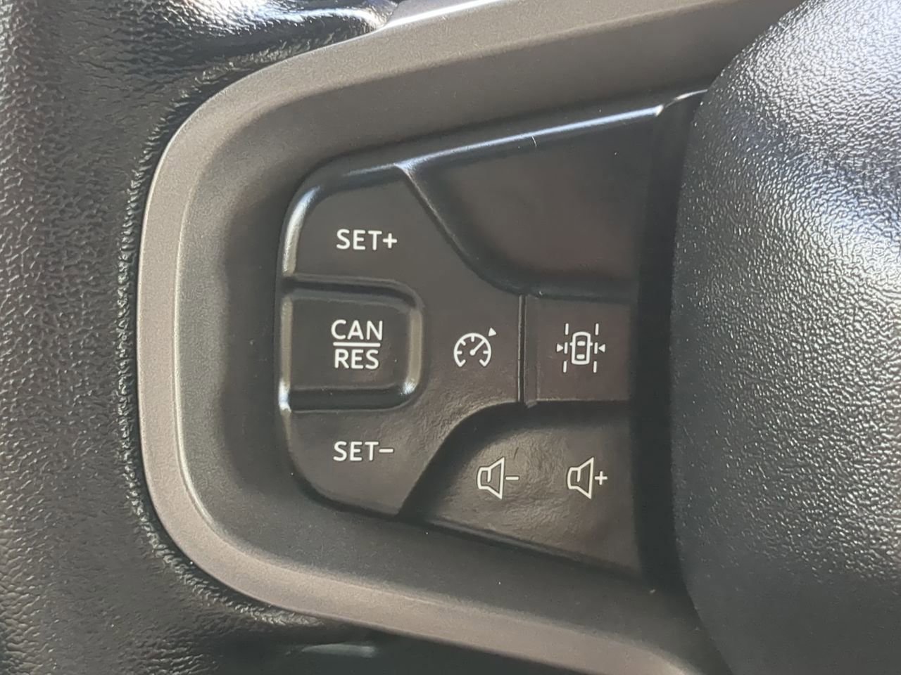 Certified 2023 Ford Bronco Black Diamond image 23