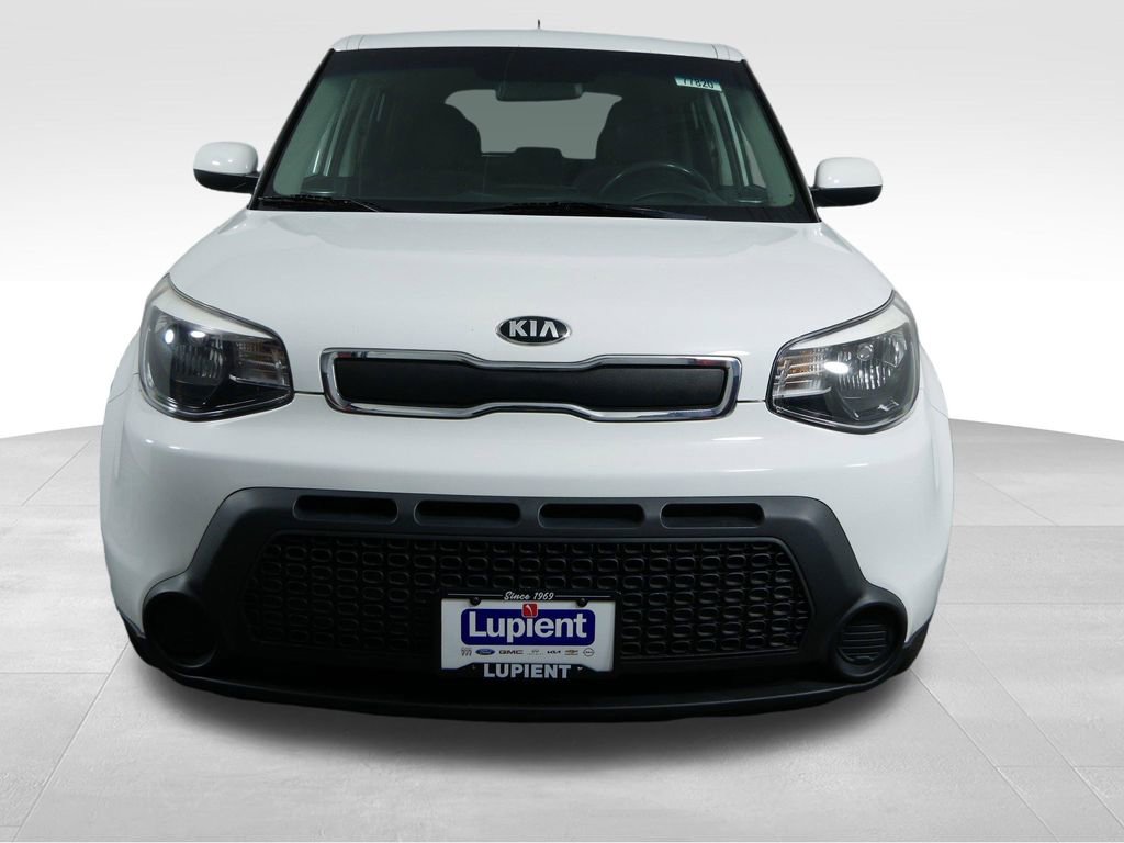 Used 2016 Kia Soul Base image 3