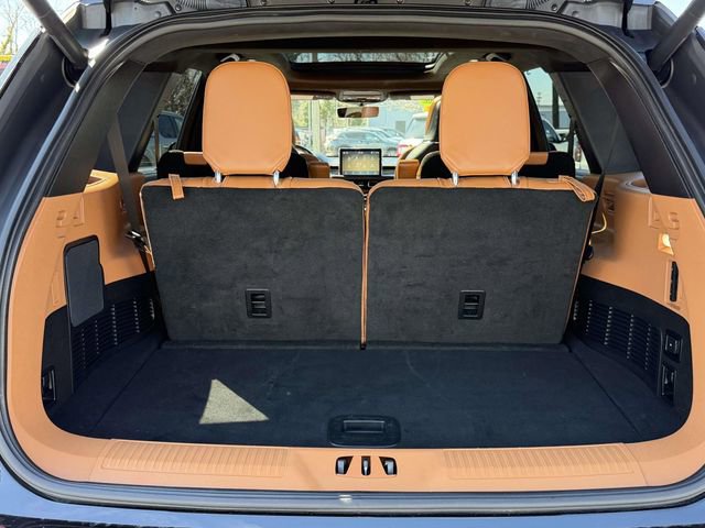 Used 2023 Lincoln Aviator Black Label w/ Jet Package image 6