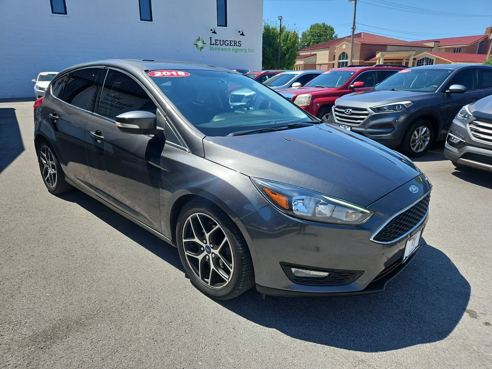 Used 2018 Ford Focus SEL w/ Cold Weather Package FWD image 8