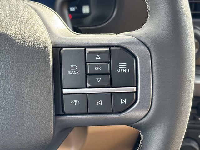 New 2026 Ford F250 Lariat w/ Black Appearance Package image 27