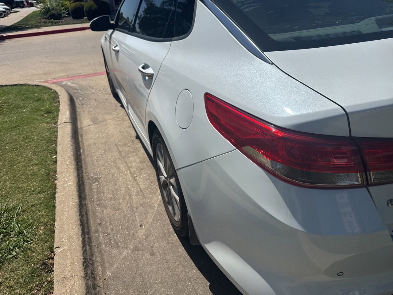 Used 2018 Kia Optima EX FWD image 5