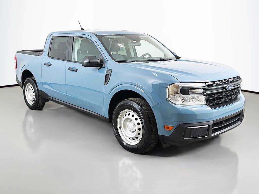 Used 2023 Ford Maverick XL FWD image 2