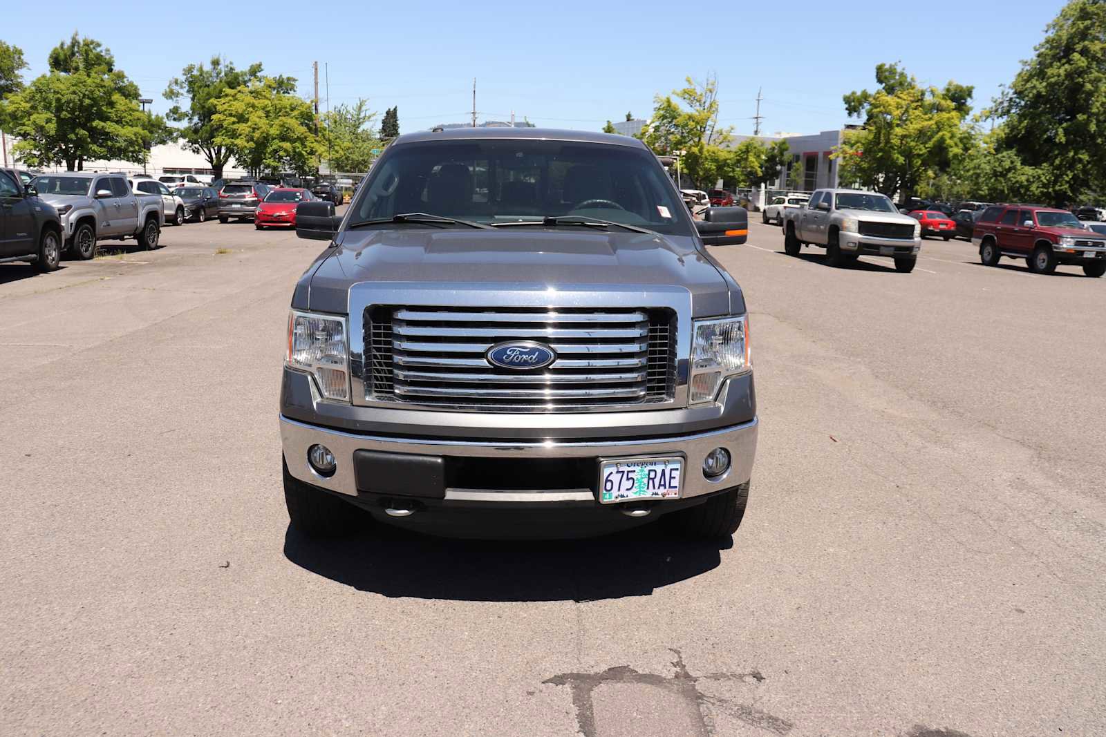 Used 2012 Ford F150 XLT w/ XLT Chrome Pkg AWD/4WD image 2