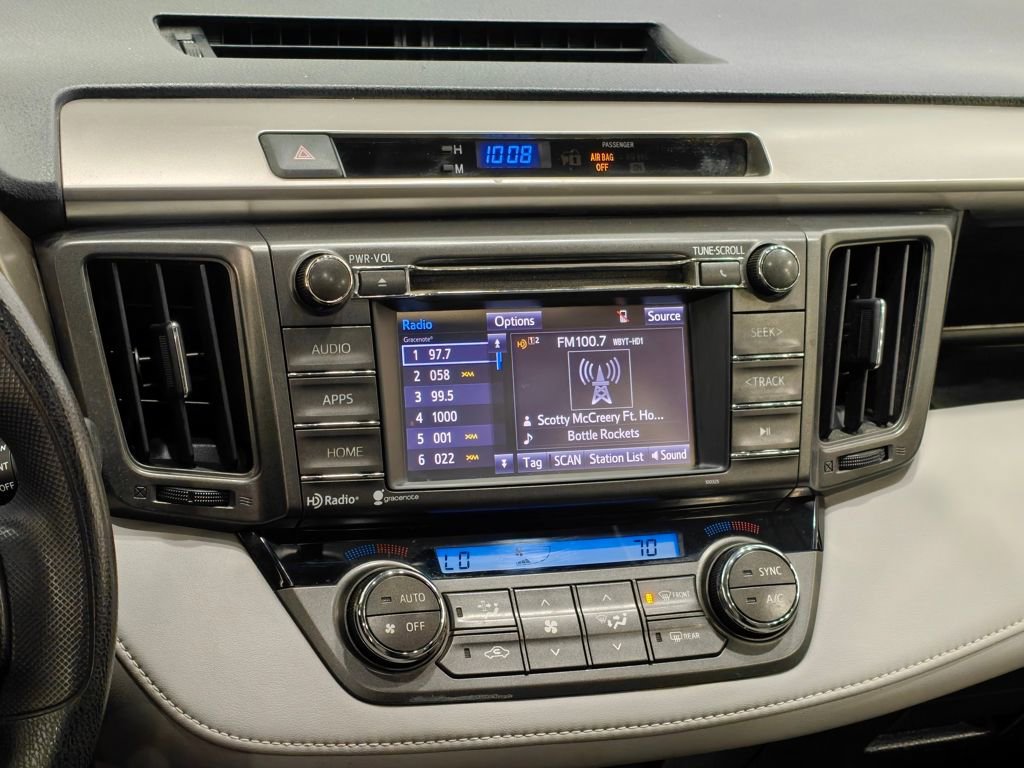 Used 2015 Toyota RAV4 XLE AWD/4WD image 6