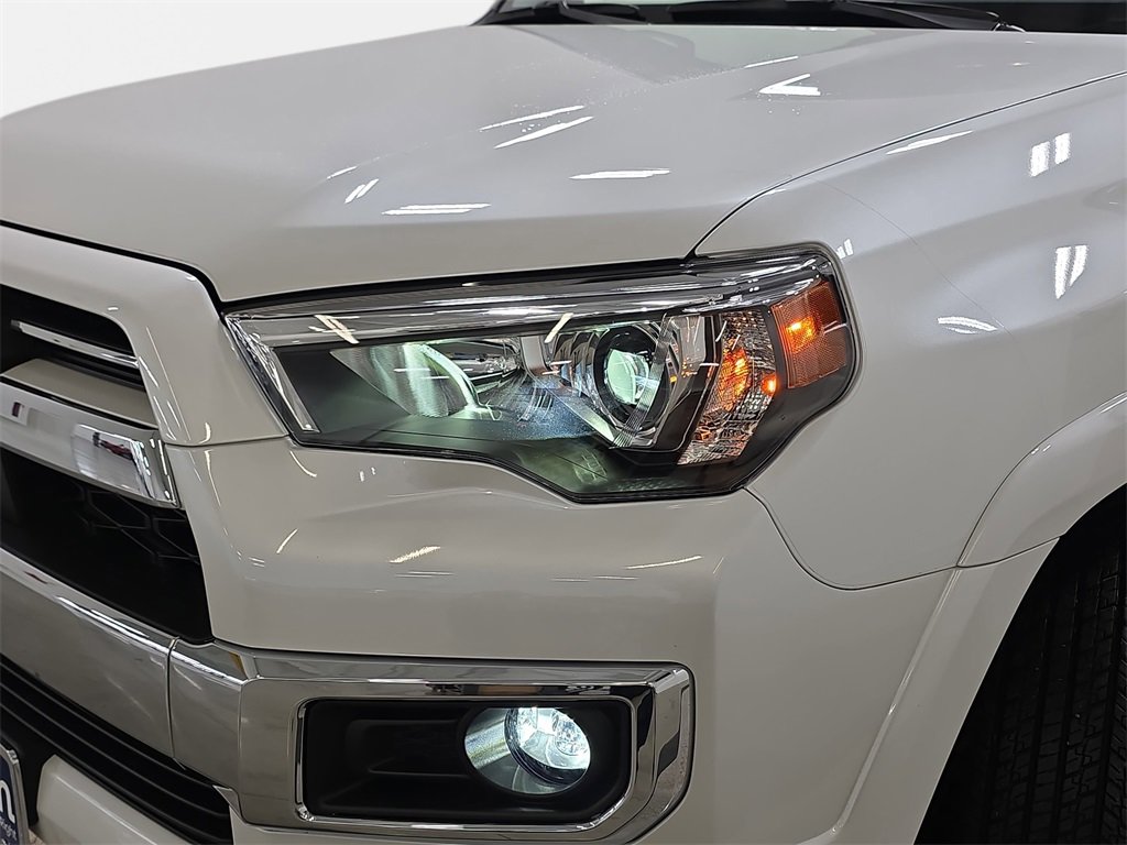 Used 2024 Toyota 4Runner Limited image 31